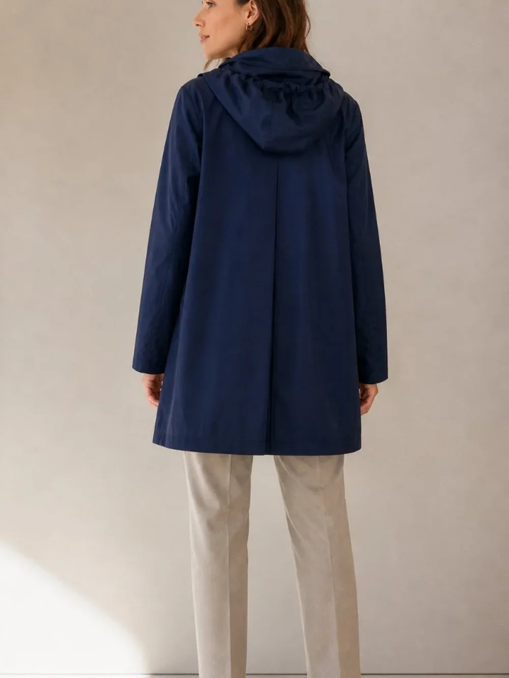 Kate Spade Navy Hooded Rain Coat – Size L | Mid-Length, Water-Repellent